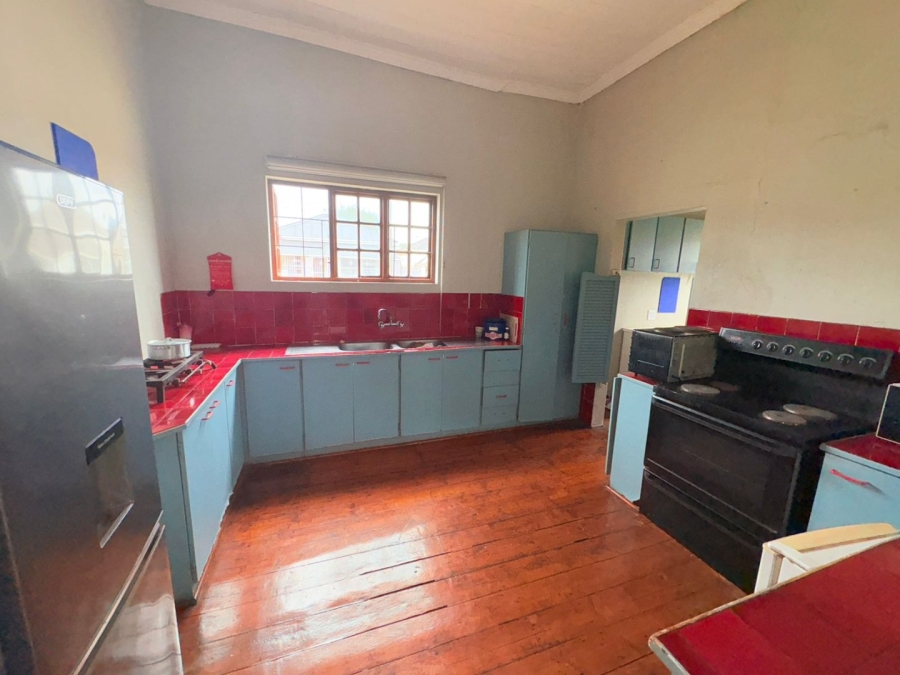 9 Bedroom Property for Sale in Quigney Eastern Cape